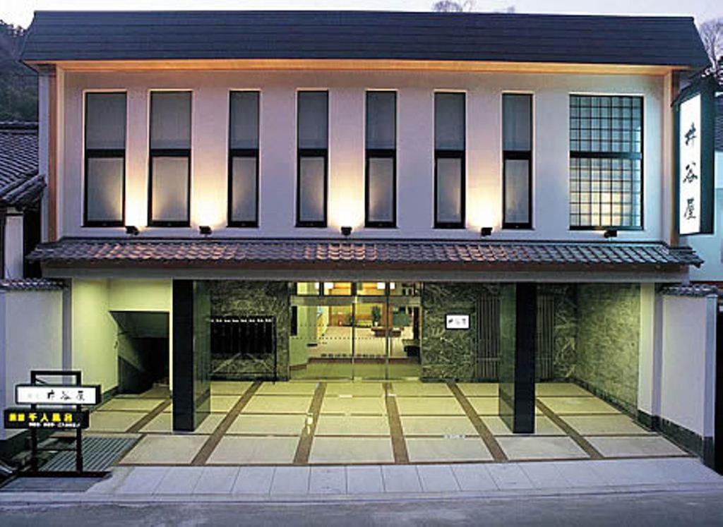 Hotel Itaniya à Sakurai Extérieur photo
