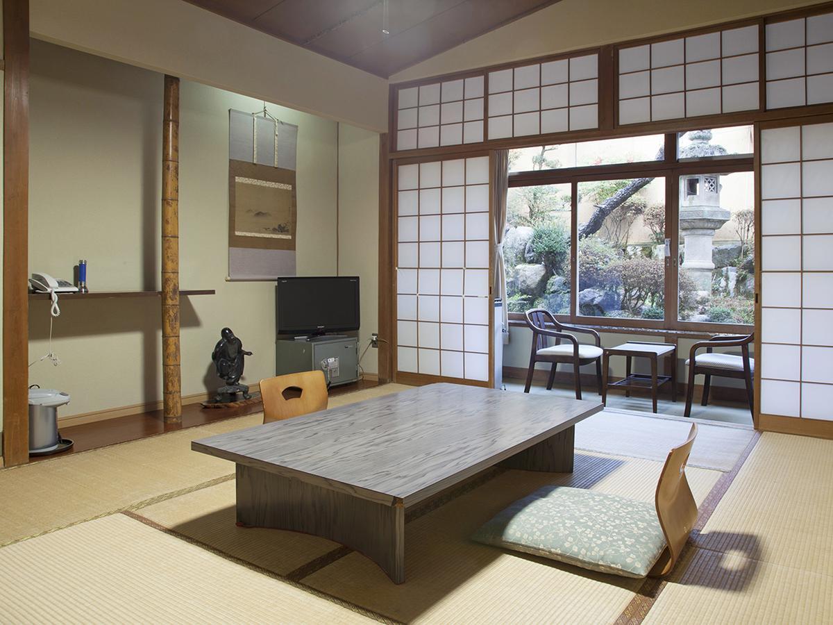 Hotel Itaniya à Sakurai Extérieur photo