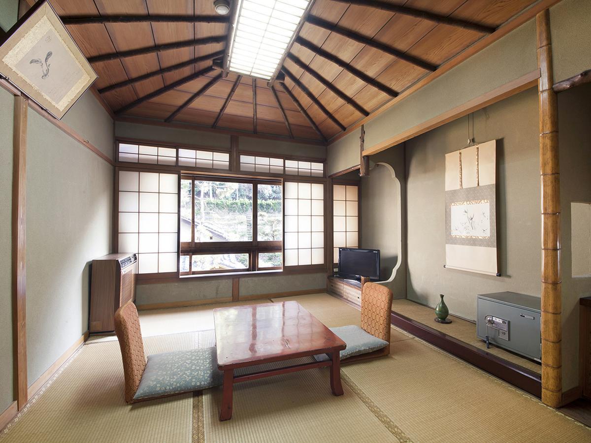 Hotel Itaniya à Sakurai Extérieur photo